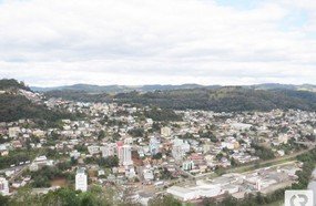 Espaços públicos podem ser adotados pela iniciativa privada