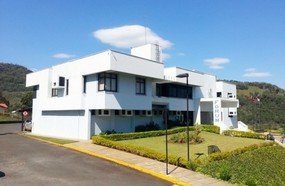 Secretária de saúde de Pinheiro Preto é condenada por improbidade