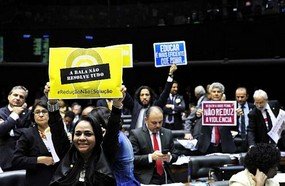 Redução da maioridade penal para crimes graves é rejeitada