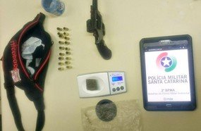 PM Ambiental apreende armas durante abordagem na BR-153