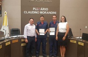 Câmara homenageia bombeiros que atuaram em Brumadinho