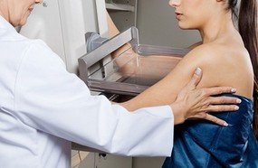 Exames de mamografia com preço especial no CDIH do HUST