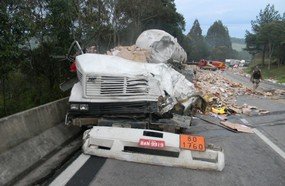 Caminhoneiro de Fraiburgo se envolve em acidente com morte no Paraná