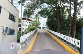 Ponte do Trabalhador interditada para instalação de passarela