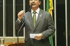 Congresso derruba veto e cria Refis para micro e pequenas empresas