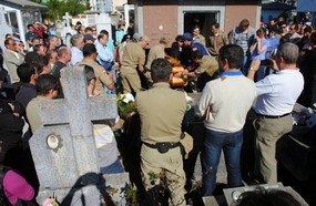 Comoção, dor e revolta marcam enterro de Policial Militar assassinado