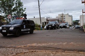 Operação da Polícia Civil identifica envolvidos em ataques a ônibus na região