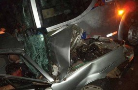Colisão entre veículo de passeio e ônibus deixou dois feridos na BR-470