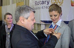 Rotariana de Herval d’Oeste assume governadoria do Distrito 4740