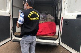 Auditores fiscais realizam operação para fiscalizar veículos