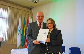Lindamir Gadler assume Diretoria Executiva da Unoesc