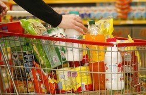 Alimentos que compõe cesta básica tem reajuste de quase 4%
