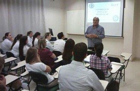 HUST recebe novos médicos residentes