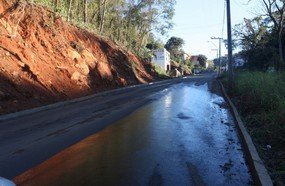 Vereadores pedem solução para Rua Amábile Falavinha