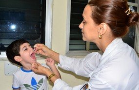 Ministério da Saúde antecipa vacinação contra a paralisia infantil