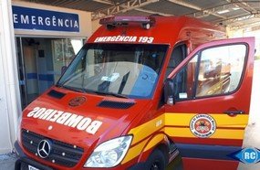 Jovem sofre fratura exposta após cair de telhado de barracão