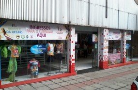 Liesjho inaugura loja do Carnaval no centro de Joaçaba