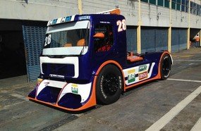Piloto de Catanduvas estreia na Fórmula Truck