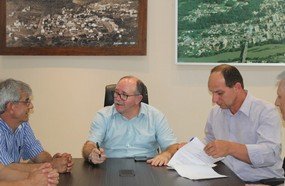 Avenidas Santa Terezinha e Caetano Branco vão receber rede de esgoto