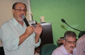 Junqueira diz na Câmara que educação de Joaçaba passa por transformação
