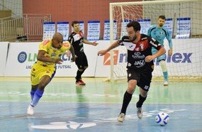 Joaçaba Futsal é derrotado pelo Joinville por 4x1