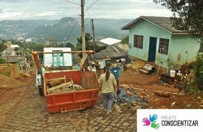 Bairro São Jorge realizou mutirão de limpeza