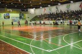 Joaçaba goleia Canoinhas diante do torcedor