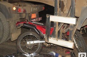 Motociclista morre ao entrar debaixo de carreta em Joaçaba