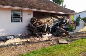 Motorista embriagado invade residência em Campos Novos