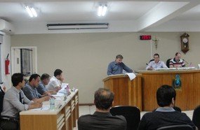 Prefeito Guindani tem até dia 1º para defender contas rejeitadas