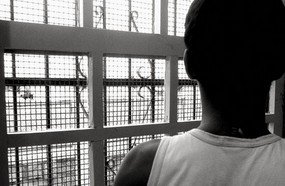 Projeto de lei permite divulgação de foto de menores infratores acima de 14 anos