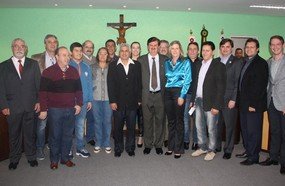 Juiz e mesatenista são homenageados pela Câmara