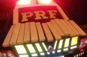PRF apreende 20 kg de maconha com passageiro de ônibus