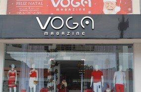 Voga Magazine vence concurso de vitrines e fachadas natalinas