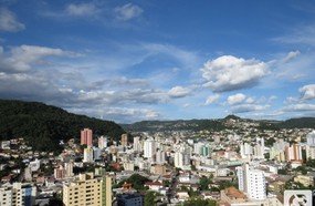 Joaçaba vai regularizar propriedades ocupadas por famílias carentes