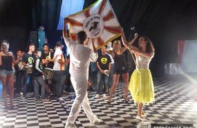 Unidos lança camiseta e samba enredo