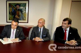 Financiamento de R$ 650 milhões permitirá início imediato de10 obras em rodovias catarinenses