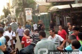 Sindicato dos Jornalistas e Fenaj repudiam agressão a repórter fotográfico
