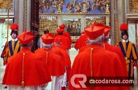 Papa estuda antecipação de conclave que elegerá seu sucessor