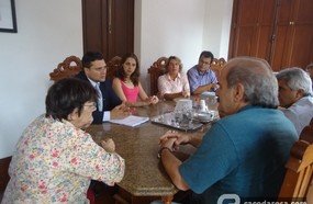Vereadores buscam solução para área do governo federal