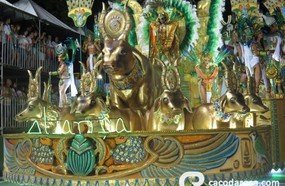 Campeã do Carnaval de Joaçaba lança enredo para 2014