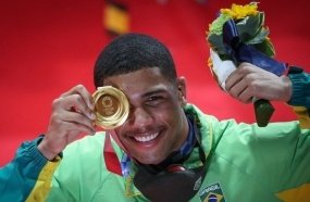 Brasil encerra Olimpíada com o melhor desempenho de todos os tempos