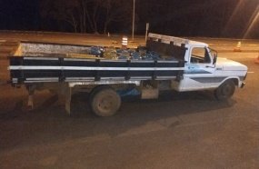 Ocupantes de caminhão com gás fogem da Polícia Rodoviária 