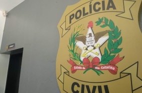 Mãe e filha são presas por simularem sequestro 