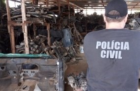 Ação fiscaliza desmanches de veículos em Santa Catarina