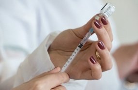 2ª dose de reforço é recomendada para idosos com 70 anos ou mais