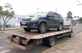 Homem é roubado e sequestrado após marcar encontro amoroso