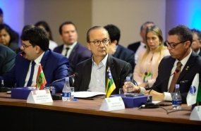 Governador Jorginho Mello apresenta em Brasília demandas de SC
