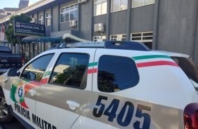 Homem furta veículo dos Correios para buscar atendimento médico 