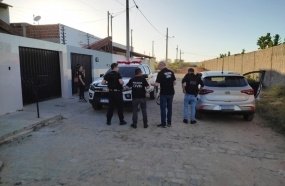 Polícia Civil prende suspeitos por golpe em instituição financeira da região 